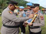 Prosesi-upacara-PTDH-salah-seorang-personil-Polres-Padang.jpg