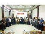 Rapat-paripurna-anggota-DPRD-bersama-Pemerintah-Kabupaten-Solok-Selatan.jpg