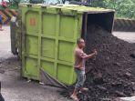 Satu-unit-truk-dilaporkan-mengalami.jpg