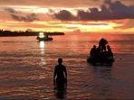 Sebanyak-3-orang-pengunjung-tenggelam-di-Pantai-Mapadegat123.jpg