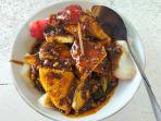 Semangkok-rujak-Sutan-Mudo-di-Bukittinggi.jpg