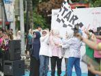 Seru-dan-Sehat-Sri-Puspita-Dewi-Ikut-Meriahkan-Fun-Run-PT-PLN-Sumbar-dalam-Peringatan-Hari-Ibu.jpg