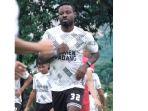 Striker-asing-Semen-Padang-FC-asal-Ni.jpg