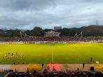 Suasana-jelang-pertandingan-final-Leg-2-Liga-2-Indonesia-musim-2023-2024.jpg