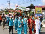 Suguhkan-Hoyak-Tabuik-Tim-Kafilah-MTQ-Kota-Pariaman-Tampil-Memukau-saat-Pawai-Taaruf.jpg