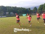 Tim-Semen-Padang-FC-menjalani-sesi-latihan-Kamis-262022.jpg