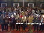 Tito-Karnavian-dan-Peserta-apeksi-2022.jpg