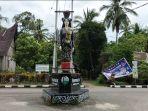 Tugu-Bakaua-Sijunjung.jpg