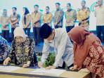 Wakil-Bupati-Solok-Selatan-Yulian-Efi-11102025.jpg
