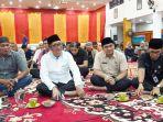 Wali-Kota-Padang-Hendri-Septa-berbuka-puasa-ber.jpg