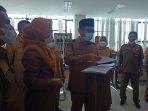 Wali-Kota-Padang-Hendri-Septa-sidak-ke-Kantor-Bappeda-Padang-Senin-952022.jpg