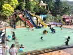 Waterboom-Sawahlunto-Rekomendasi-Wisata-yang-Ramai-Dikunjungi-Wisatawan-Jelang-Akhir-Tahun.jpg