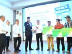 bagikan-3000-Kartu-BPJS-naker-bagi-pekerja-rentan.jpg