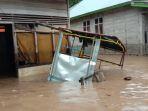 banjir-melanda-kawasan-ujung-gading-kabupaten-pasaman-barat-kamis-1642020.jpg