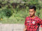 bek-muda-potensial-semen-padang-fc-muhammad-fadhil-adhitya-aksah.jpg