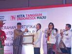 bpom-ri-oleh-wali-kota-padang-mahyeldi.jpg