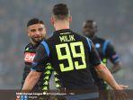 dua-pemain-napoli-lorenzo-insigne-dan-arkadiusz-milik.jpg