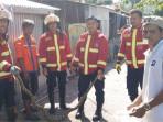 evakuasi-ular-di-Padang-Selatan-27102025.jpg