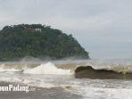 gelombang-tinggi-yang-terjadi-di-kawasan-pantai-padang.jpg