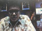 gubernur-sumbar-saat-konferensi-pers-online-pada-minggu-2932020.jpg