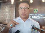 kabid-kedaruratan-dan-logistik-bpbd-sumbar-rumainur.jpg
