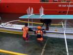 kapal-nelayan-terbalik-di-Mentawai-21392025.jpg