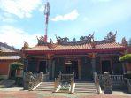 kelenteng-see-hien-kiong-tak-akan-memasang-lampion.jpg