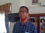 ketua-kpu-sumbar-amnasmen-saat-ditemui-kamis-5112020.jpg