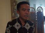 komisioner-divisi-hukum-kpu-kota-padang-riki-eka-putra.jpg