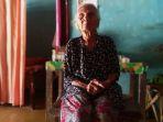 mbah-siah-80-warga-desa-kleco-kabupaten-magetan.jpg