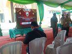 penonton-menyaksikan-dari-layar-mtq-cabang-hifzil-quran-di-venue-asrama-haji-rima-kurniati.jpg