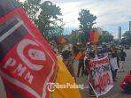 peserta-aksi-yang-tergabung-dalam-pergerakan.jpg