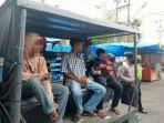 polsek-padang-selatan-saat-penindakan-pungutan-liar-adalah-dalam-rangka-operasi-bina-kusuma.jpg
