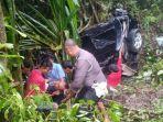 proses-evakuasi-korban-kecelakaan-yang-diduga-hilang-kendali.jpg