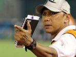 rd-coach.jpg