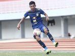 risman-maidullah-resmi-berseragam-semen-padang-fc-tolak-tawaran-persela-dan-sriwijaya-fc.jpg