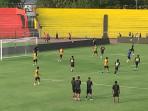 sesi-latihan-Semen-Padang-FC-182025.jpg