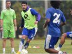 suasana-latihan-persib1.jpg
