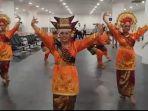 tarian-penyambutan-peserta-mtq-nasional-di-bim-rabu-11112020.jpg
