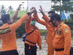 tim-sar-melakukan-persiapan-pencarian-pagi-hari-ini-kamis-4112021.jpg