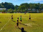 tim-semen-padang-fc-menjalani-sesi-latihan-di-lapangan-indarung-jumat-18.jpg