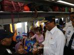 tinjau-kesiapan-mudik-natal-dan-tahun-baru-2019_20181221_115550jpg.jpg