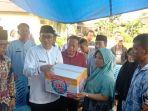 walikota-beri-bantuan-kebakarann.jpg