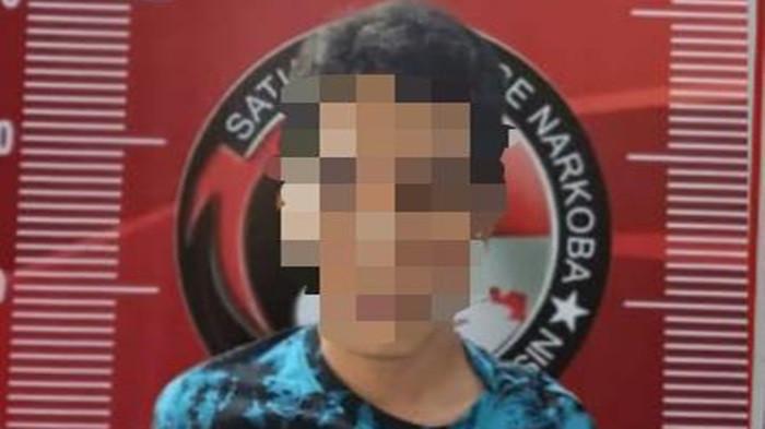 Pengedar Gagal Buang Sabu Saat Digerebek Polisi di Banyuasin