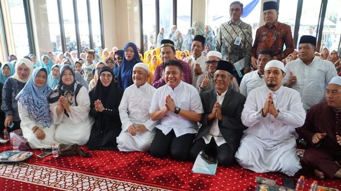 Herman Deru Hadiri Peringatan Maulid Nabi Muhammad SAW di Musholla Al-Huda OPI Palembang