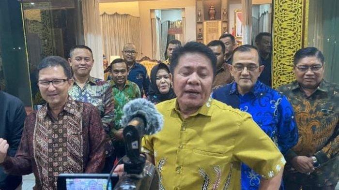 Gubernur Sumsel Serahkan Jadwal Pelantikan Wabup Kepada DPRD Muara Enim