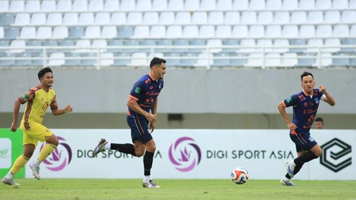 JUNINHO KEJAR BOLA