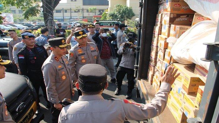 Operasi Stop Karhutla, Kapolda Sumsel Terjunkan 300 Personel, Memberikan Edukasi kepada Masyarakat