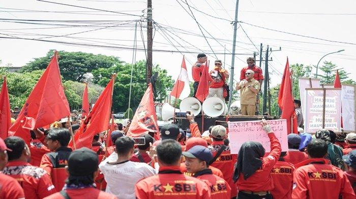 Buruh Tuntut Pemkab Muba Menindak Perusahaan yang Memangkas Karyawan Sepihak