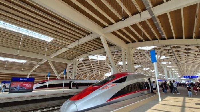 KPK Diam-diam Sudah Selidiki Proyek Kereta Cepat Whoosh, Mahfud Siap Dipanggil Meski Tak Jadi Lapor